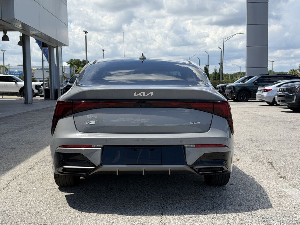 2026 Kia K5
