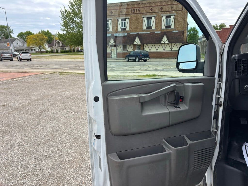 2008 GMC Savana