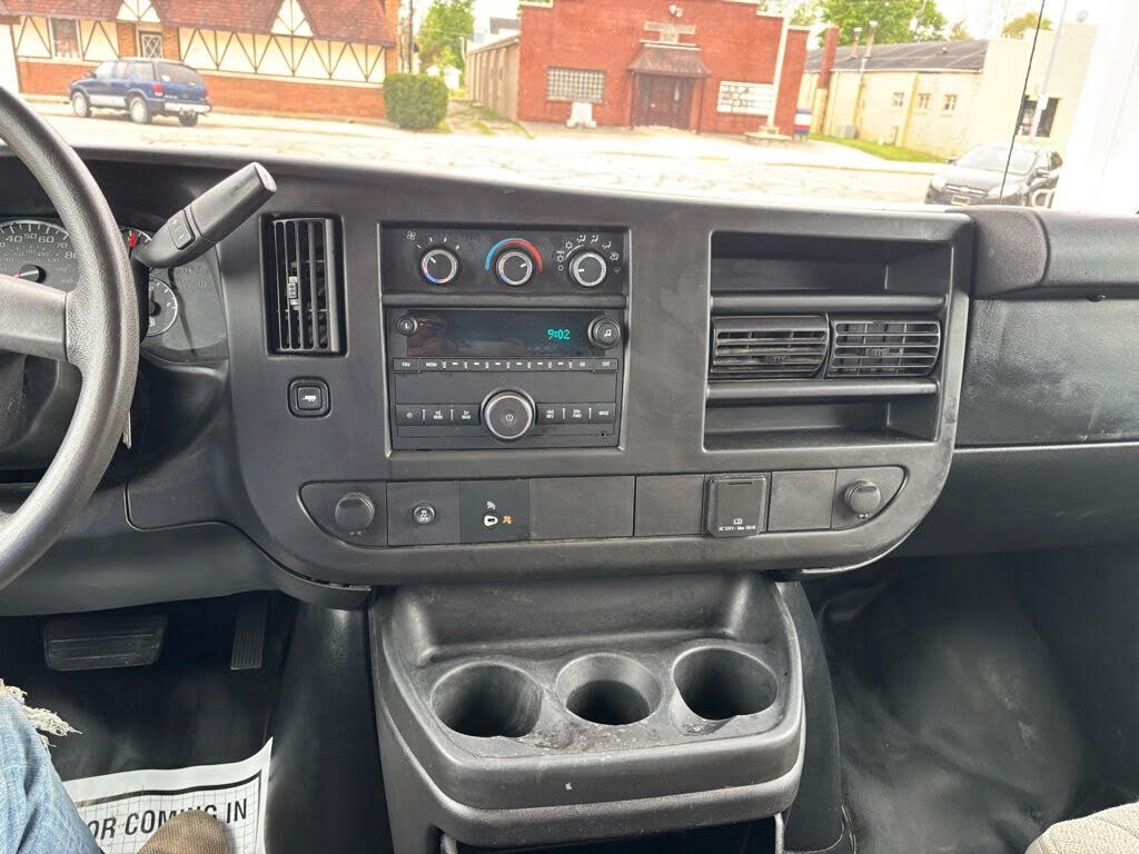 2008 GMC Savana