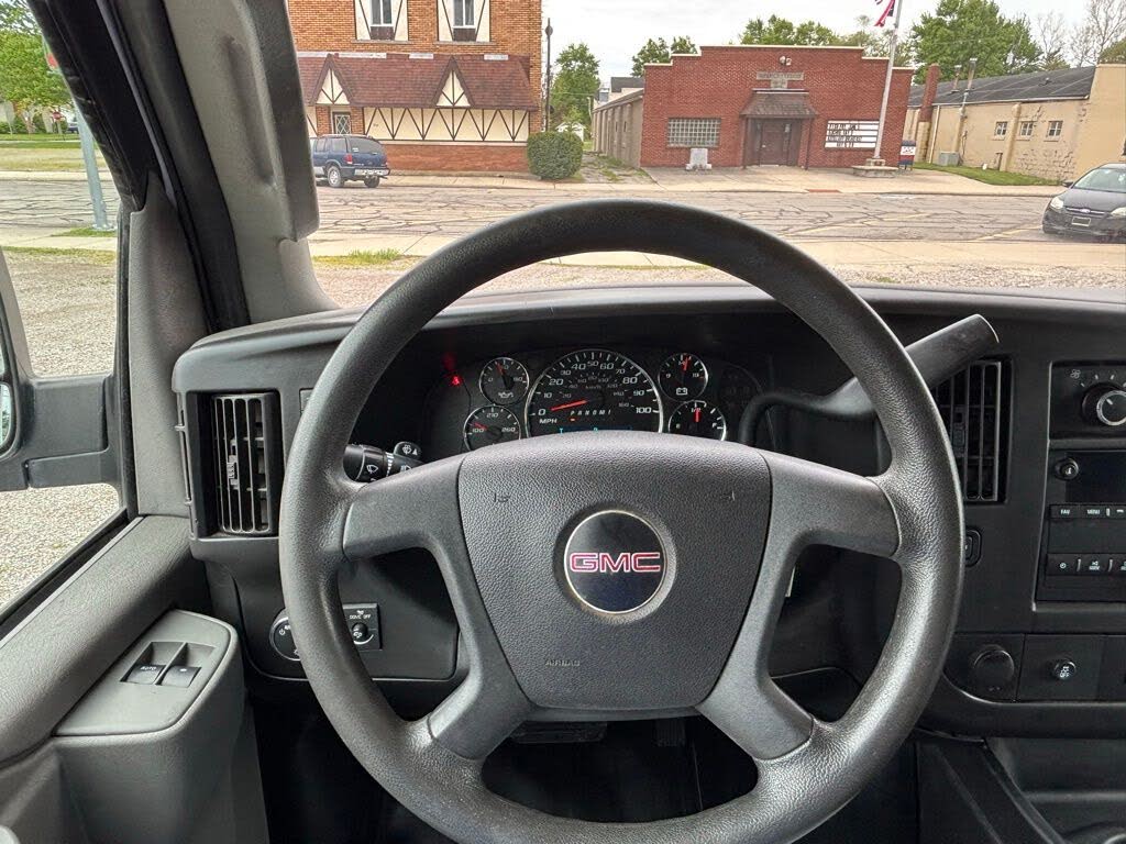 2008 GMC Savana