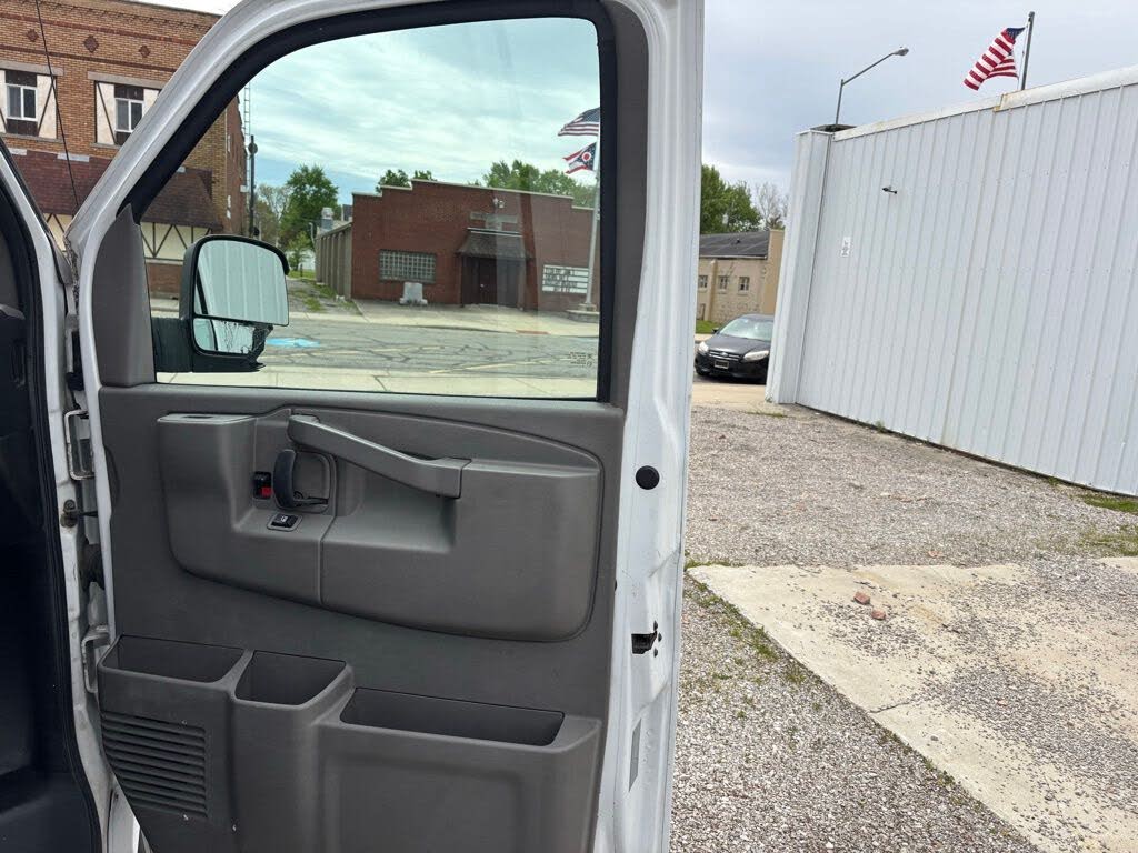 2008 GMC Savana