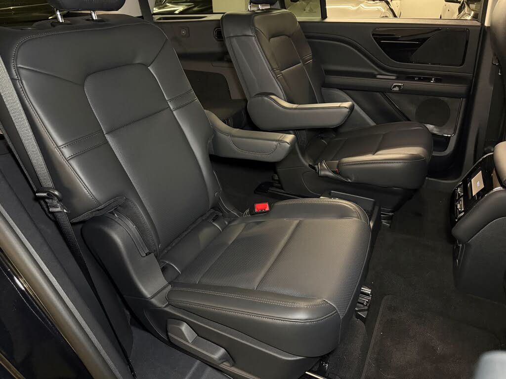 2026 Lincoln Aviator