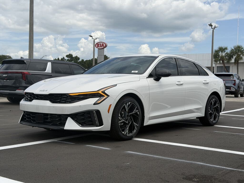 2026 Kia K5