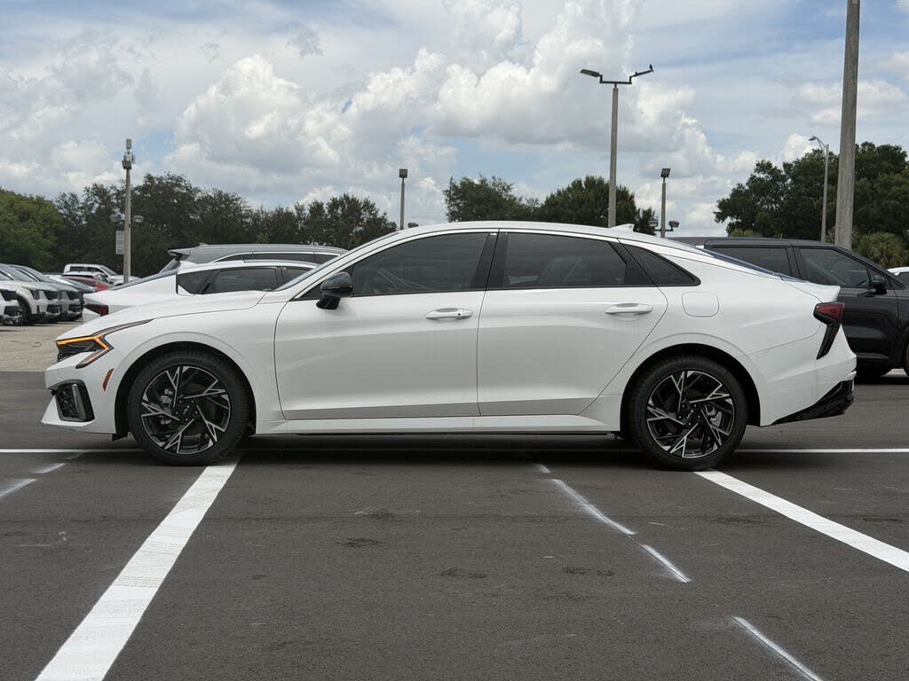 2026 Kia K5