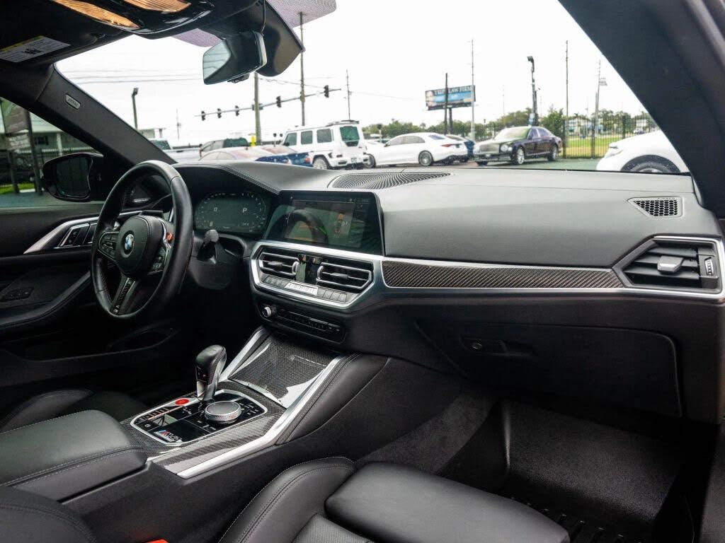 2022 BMW M4