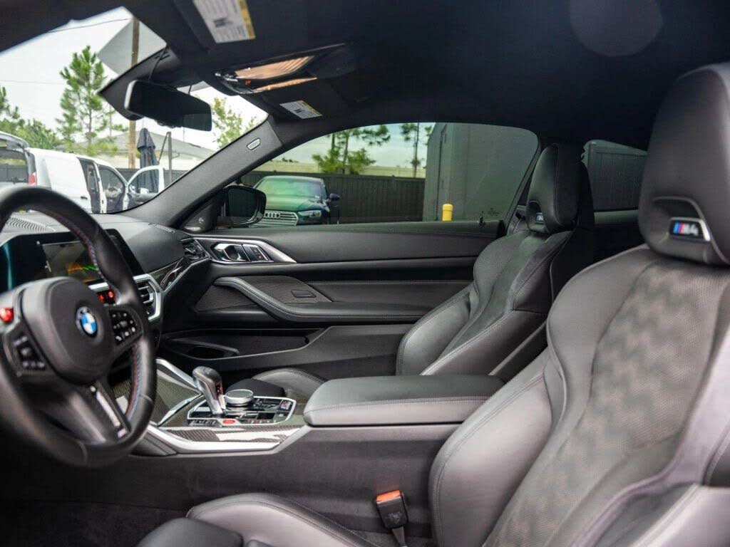 2022 BMW M4