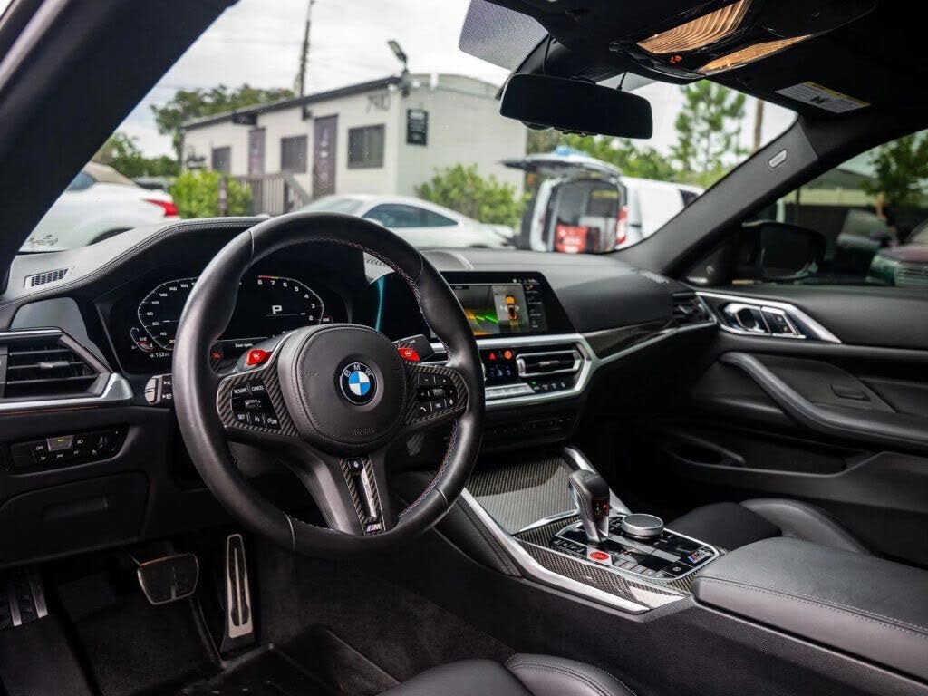 2022 BMW M4