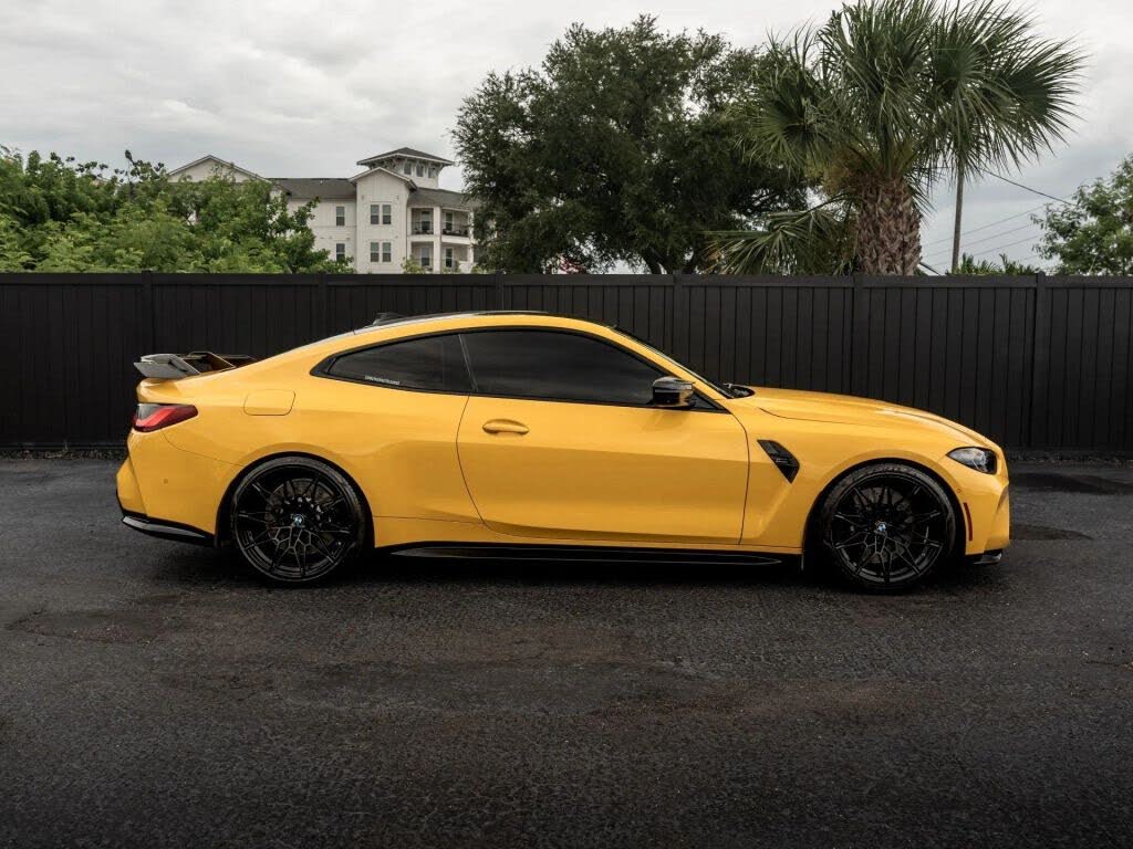 2022 BMW M4