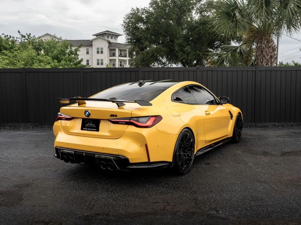 2022 BMW M4