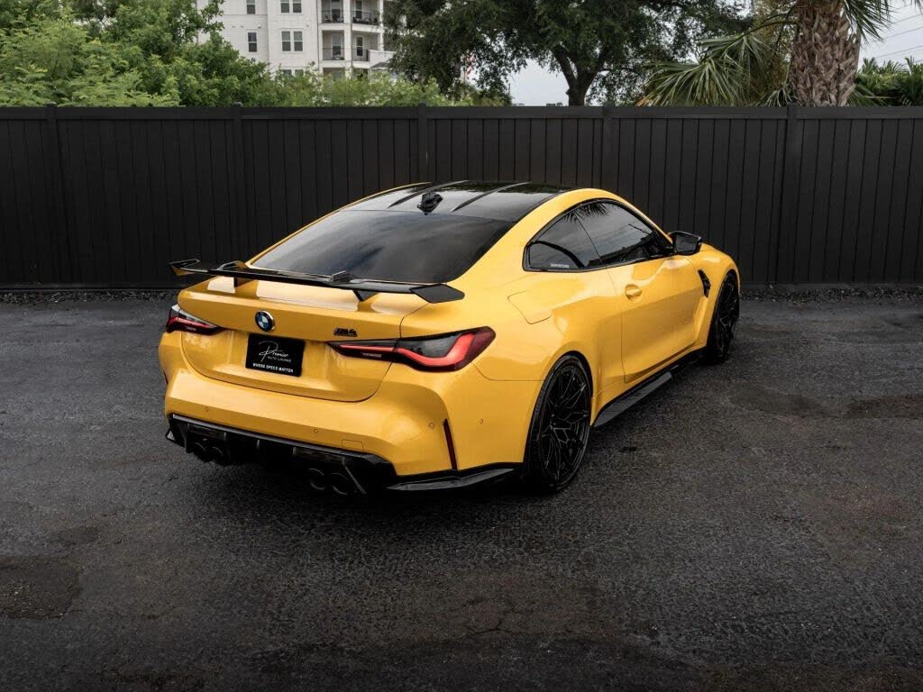 2022 BMW M4