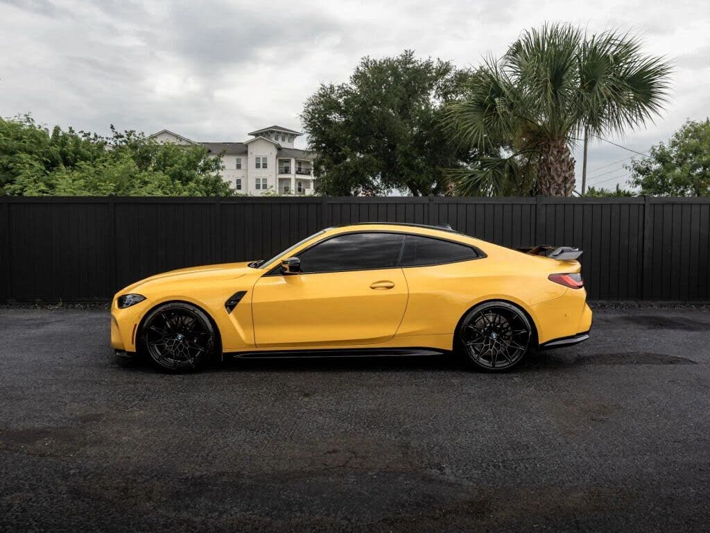 2022 BMW M4