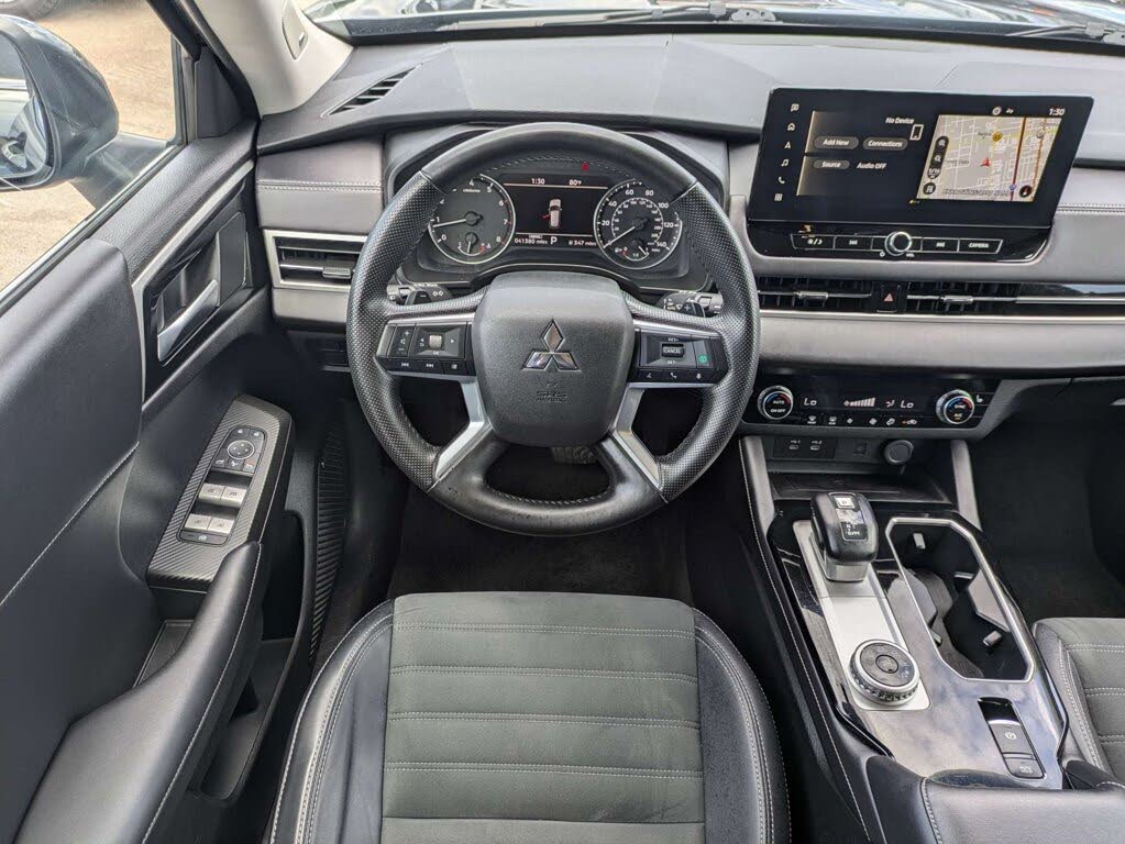 2025 Mitsubishi Outlander