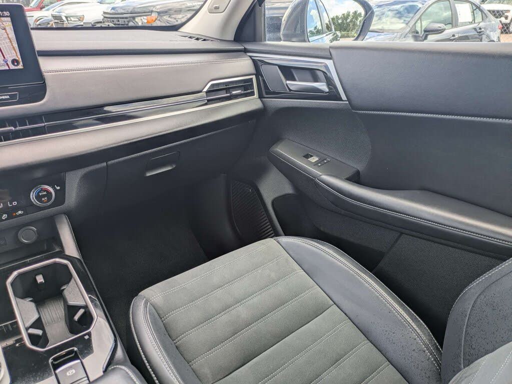 2025 Mitsubishi Outlander