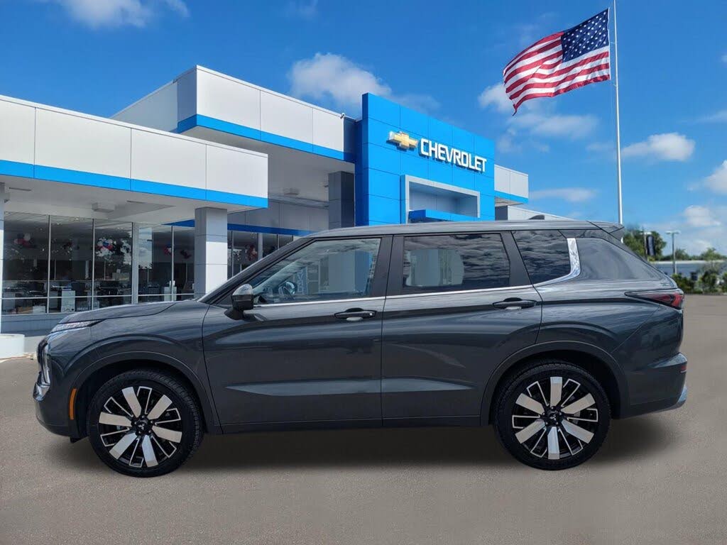 2025 Mitsubishi Outlander