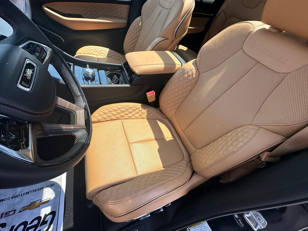 2022 Jeep Grand Cherokee