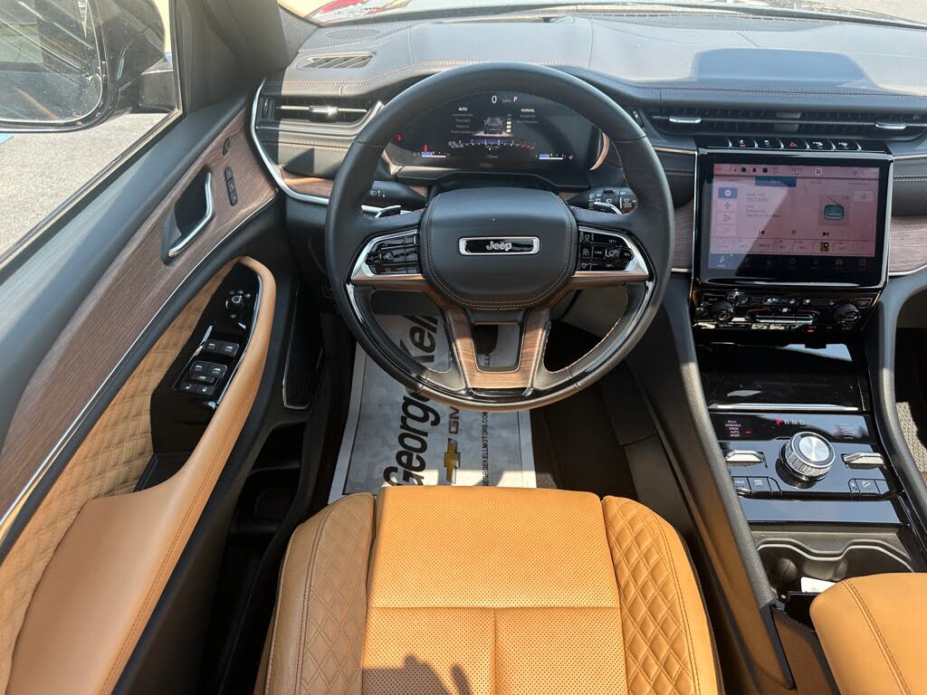2022 Jeep Grand Cherokee