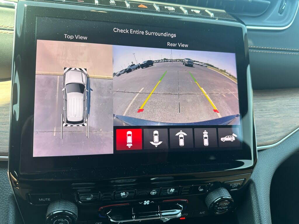 2022 Jeep Grand Cherokee