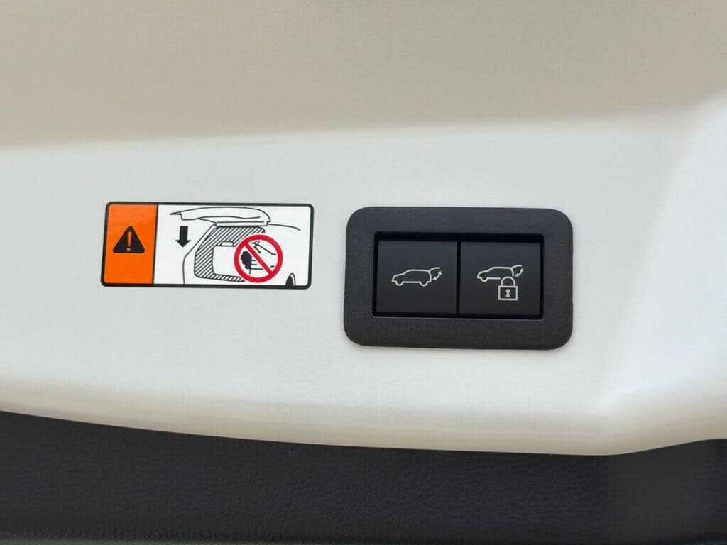 2027 Toyota Prius