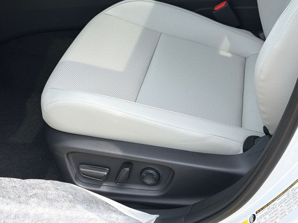 2027 Toyota Prius