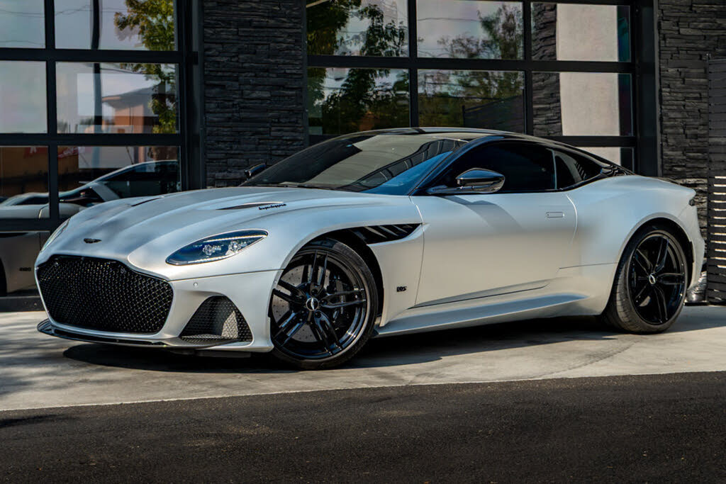 2020 Aston Martin DBS