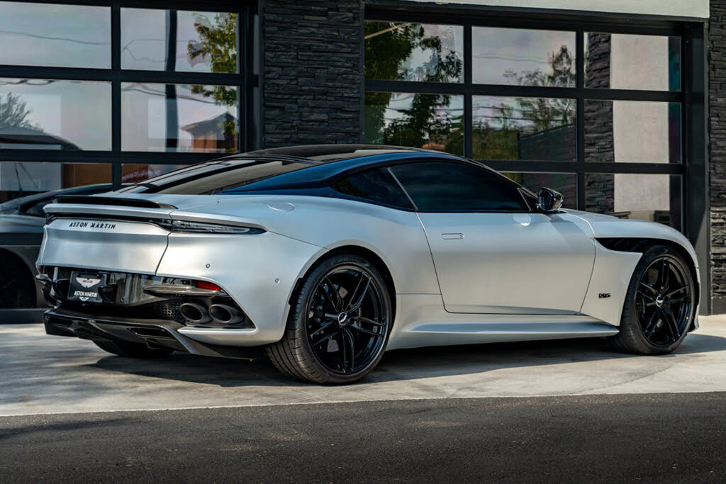 2020 Aston Martin DBS