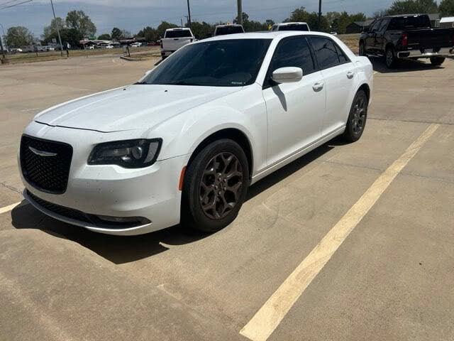 2016 Chrysler 300