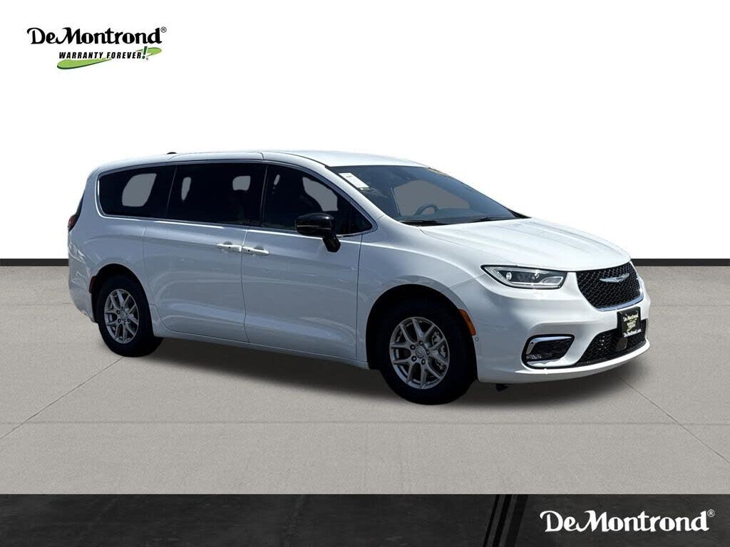 2026 Chrysler Pacifica