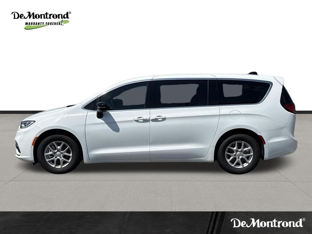 2026 Chrysler Pacifica