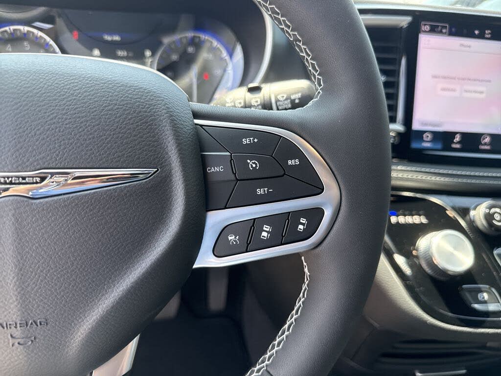 2026 Chrysler Pacifica