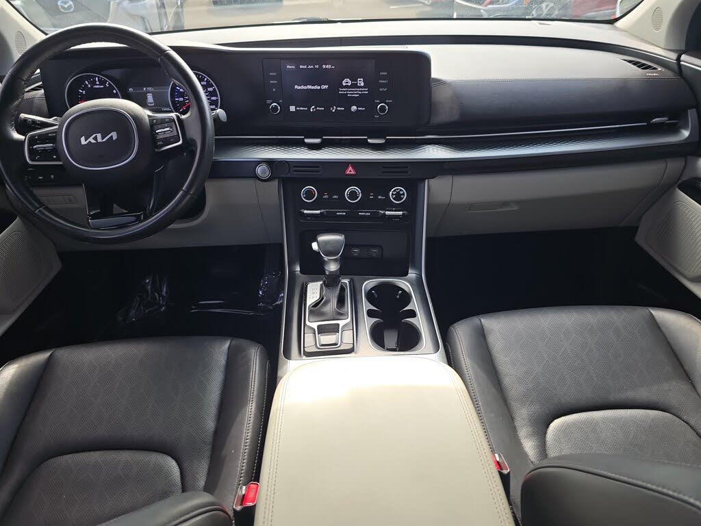 2023 Kia Carnival