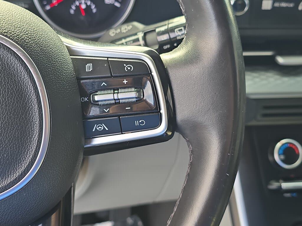 2023 Kia Carnival