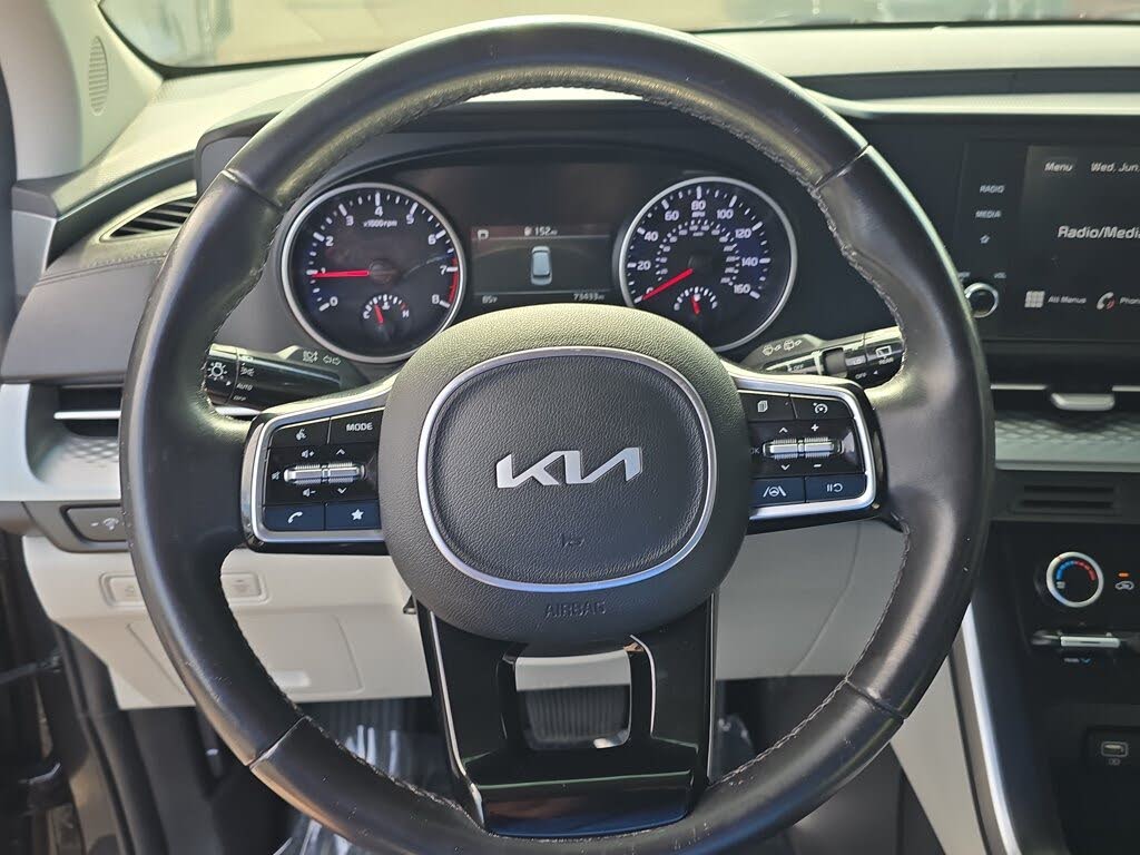 2023 Kia Carnival