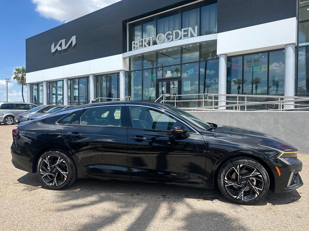 2026 Kia K5