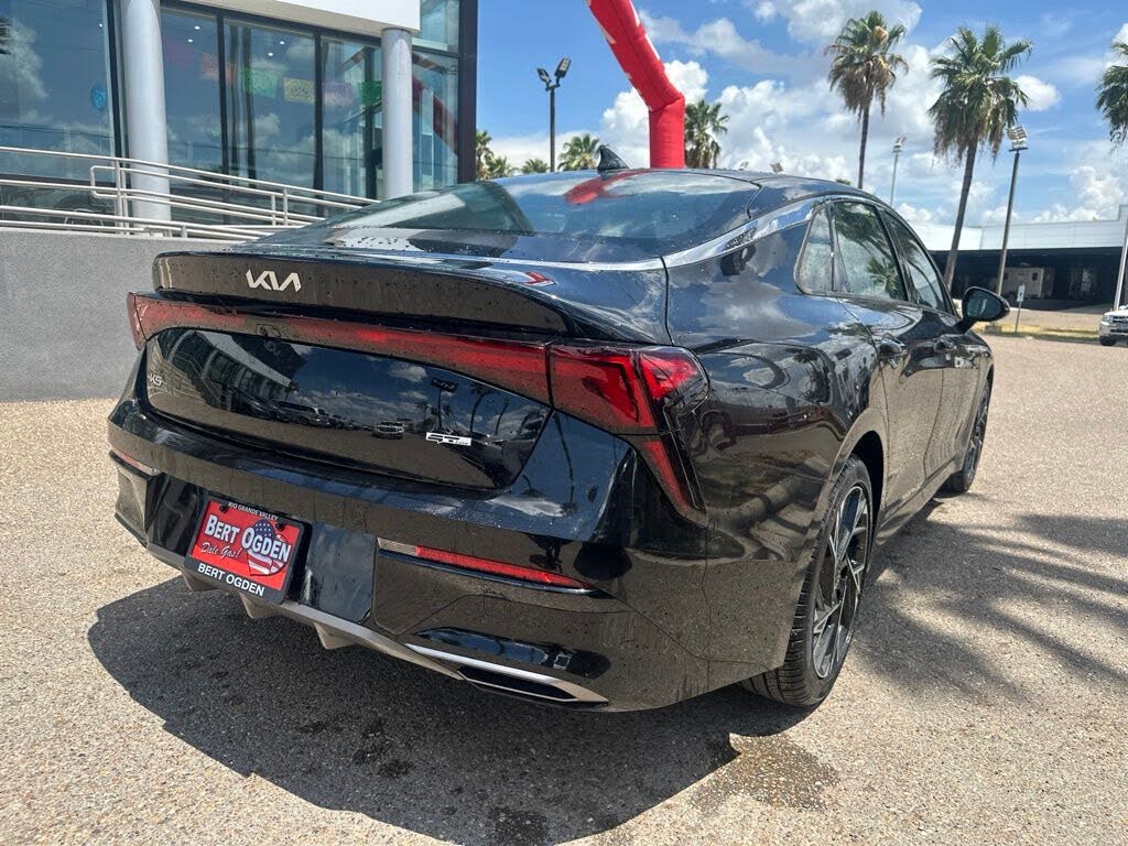 2026 Kia K5