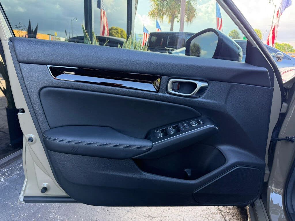 2025 Honda Civic Hybrid