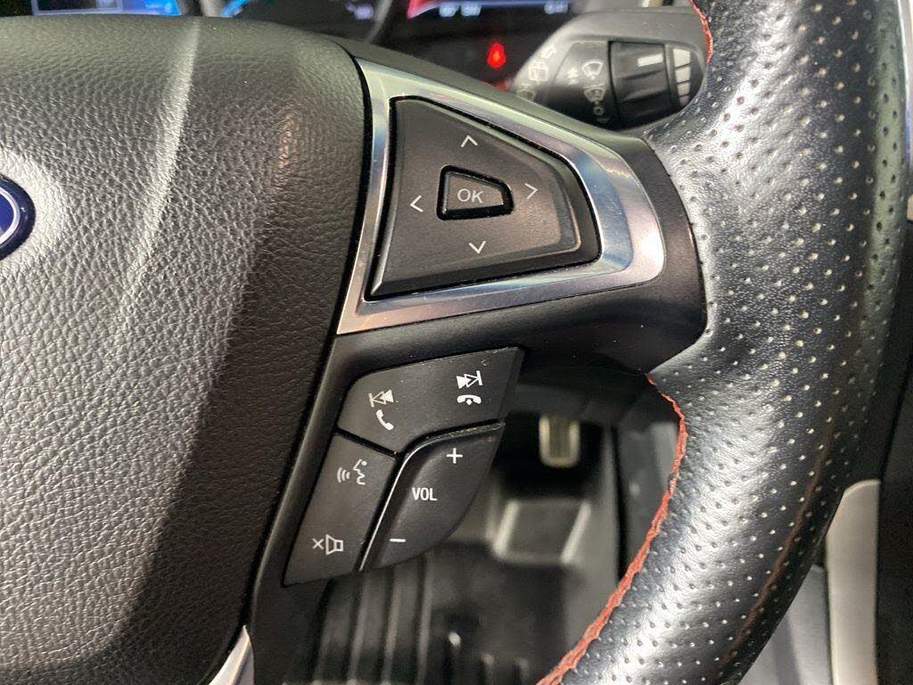 2020 Ford Edge