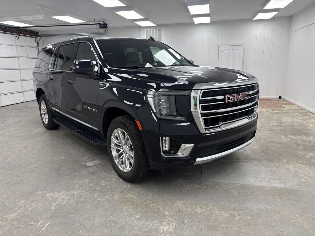 2023 GMC Yukon XL