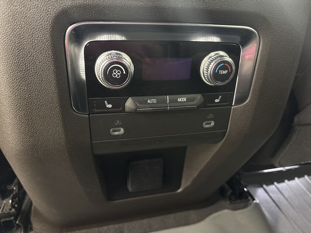 2023 GMC Yukon XL