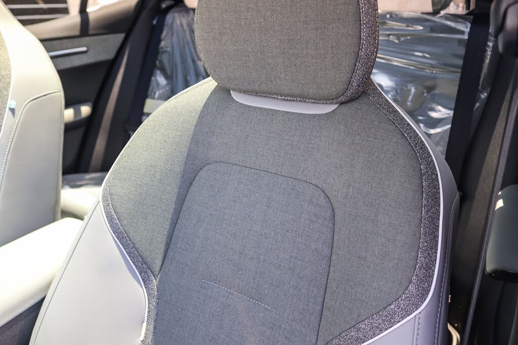 2025 Volvo EX30