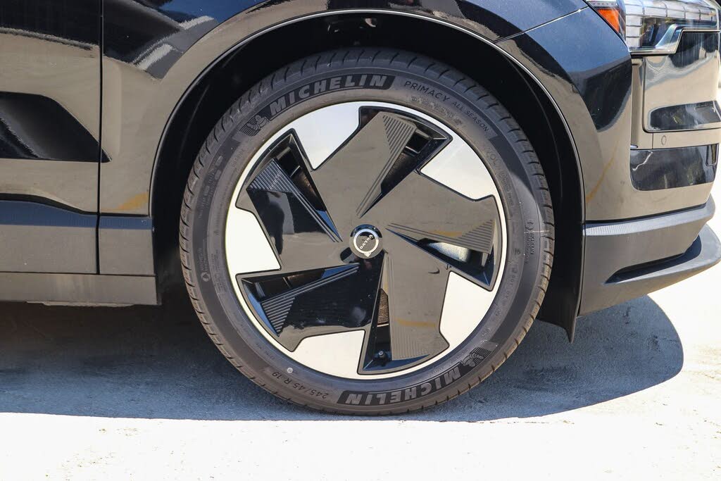 2025 Volvo EX30