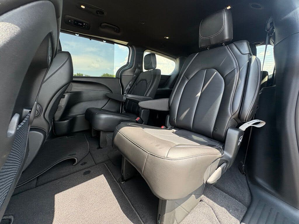 2026 Chrysler Pacifica