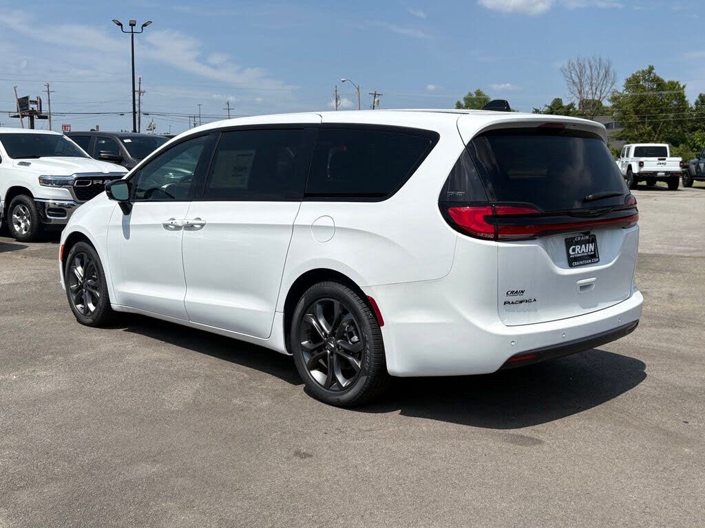 2026 Chrysler Pacifica