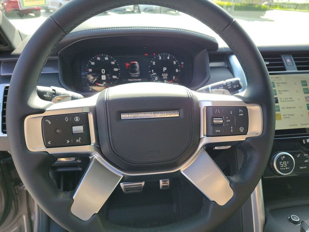 2025 Land Rover Discovery