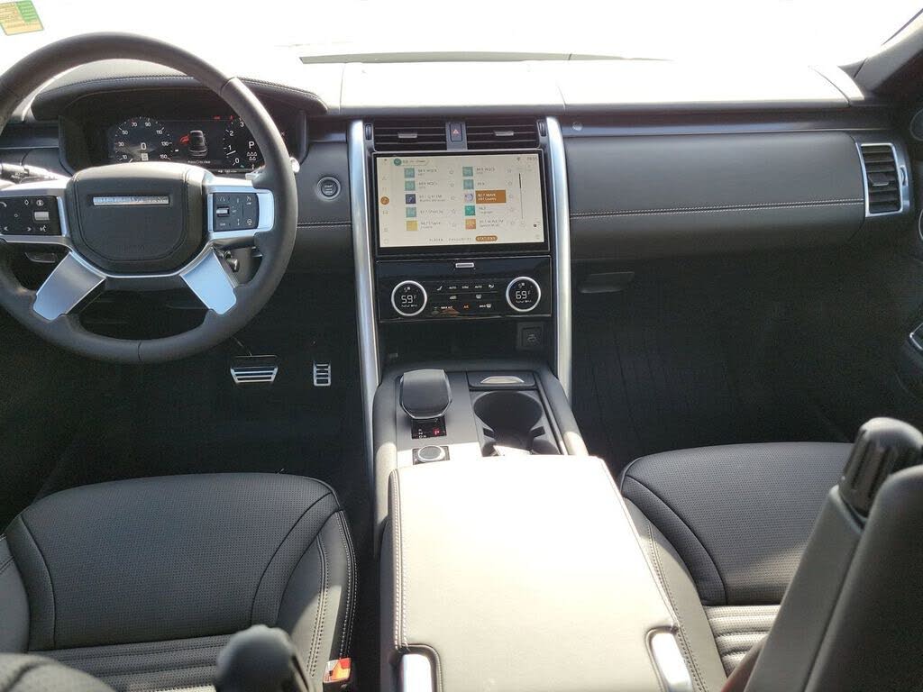 2025 Land Rover Discovery