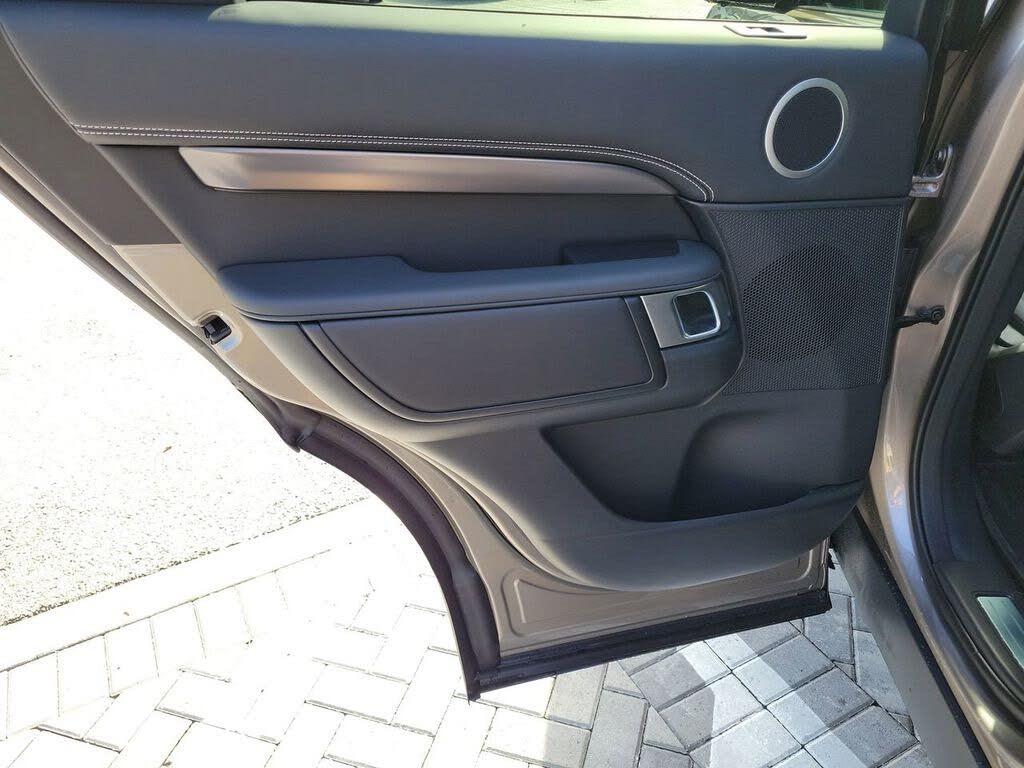 2025 Land Rover Discovery