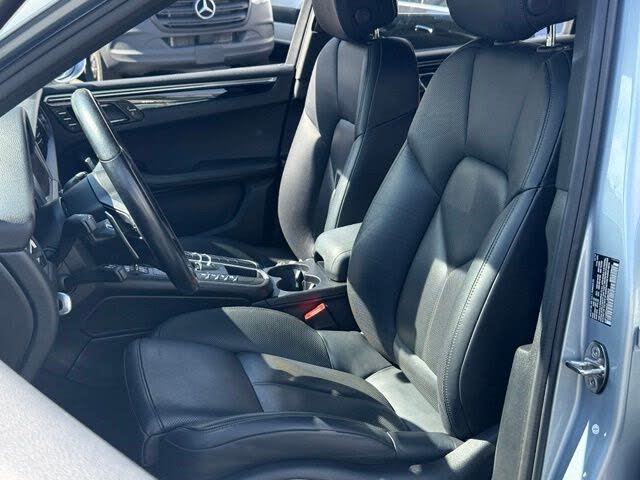2020 Porsche Macan