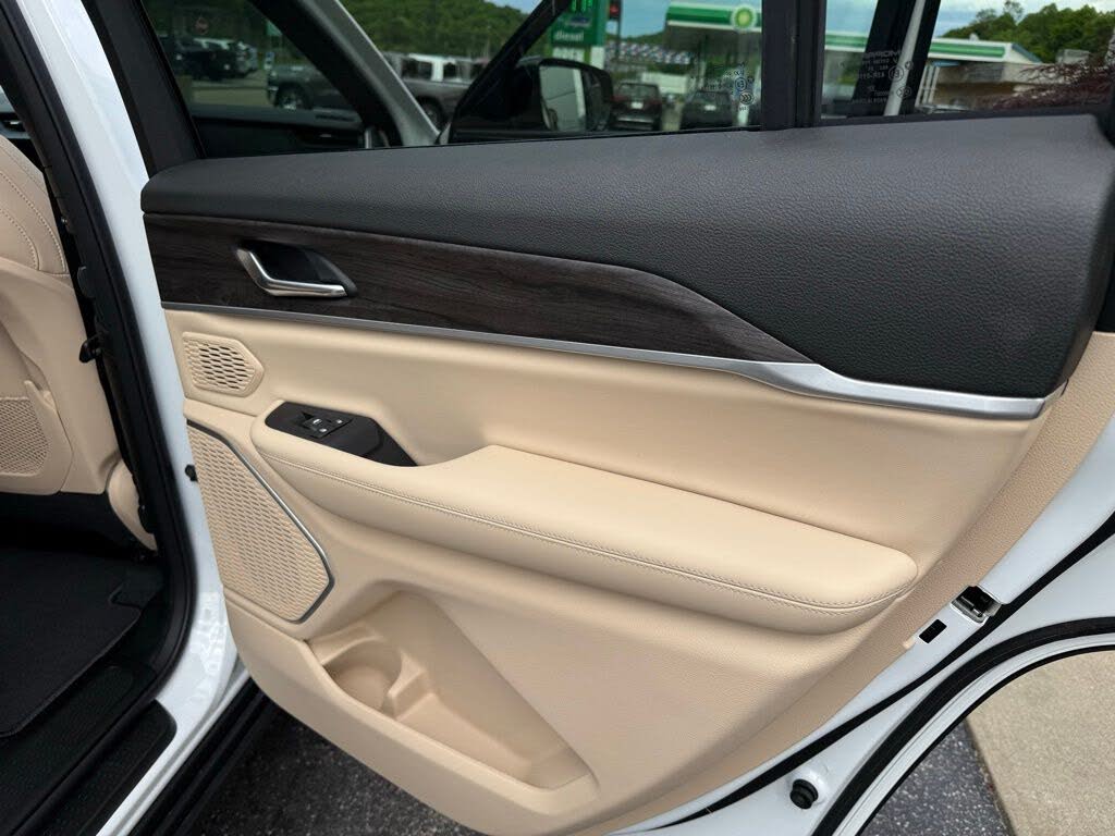 2026 Jeep Grand Cherokee L