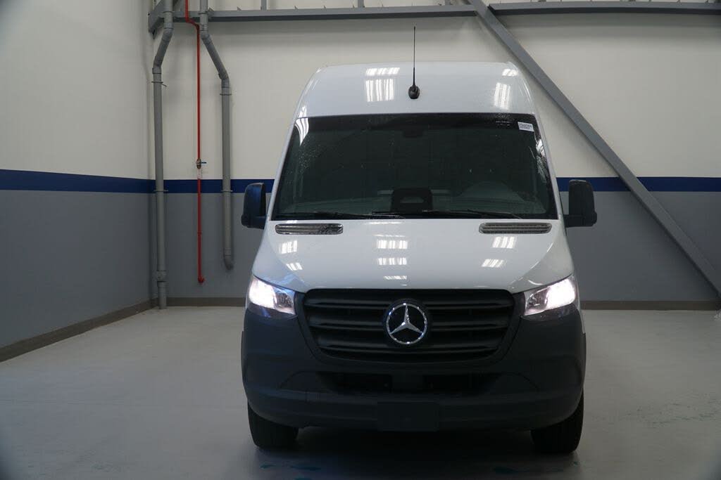 2025 Mercedes-Benz eSprinter