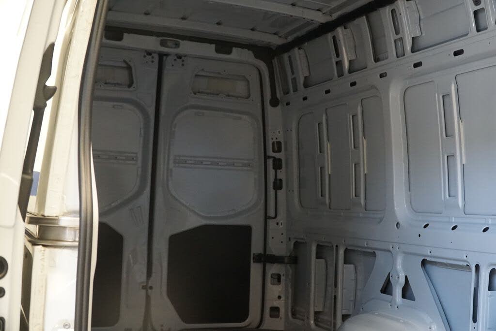 2025 Mercedes-Benz eSprinter