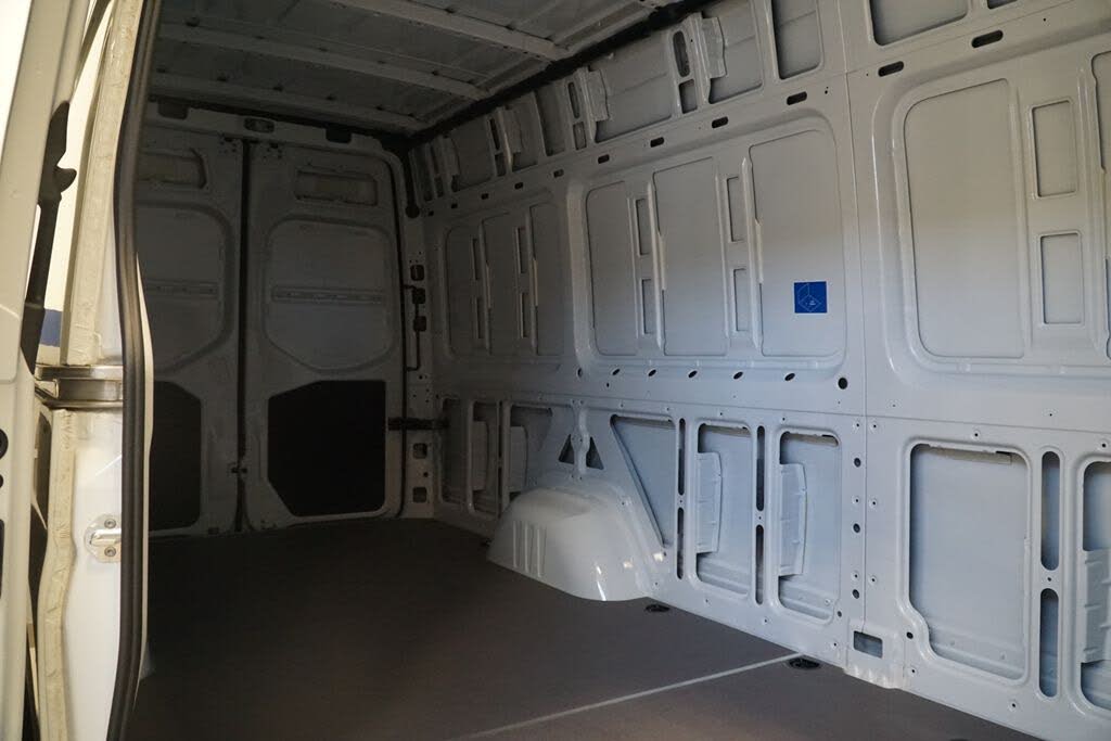 2025 Mercedes-Benz eSprinter